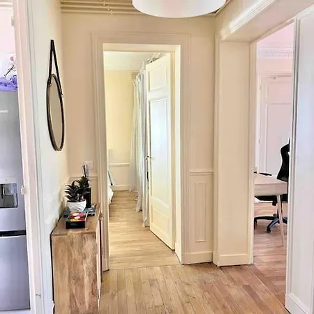 아파트 2-bed Cosy - Location *